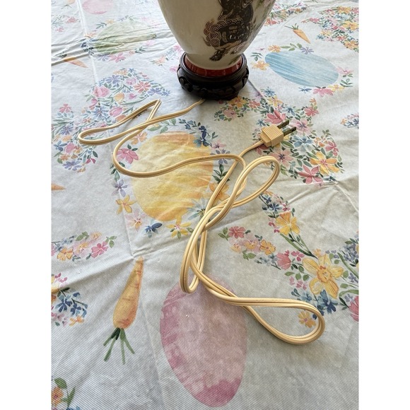 Vintage Chinoiserie 12" Porcelain Ginger Jar Lamp Hand-Painted Foo Dogs & Peonie - Picture 12 of 16